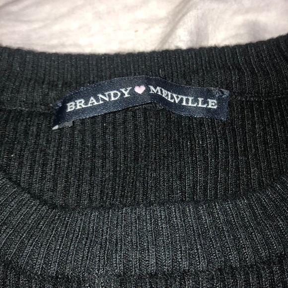 Brandy Melville Sweater!! - Picture 2 of 4